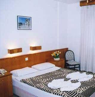 Turkin Otel Kuşadası